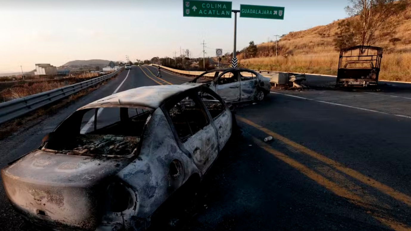 Onda de violência no México deixa 25 agentes mortos após morte de líder do cartel